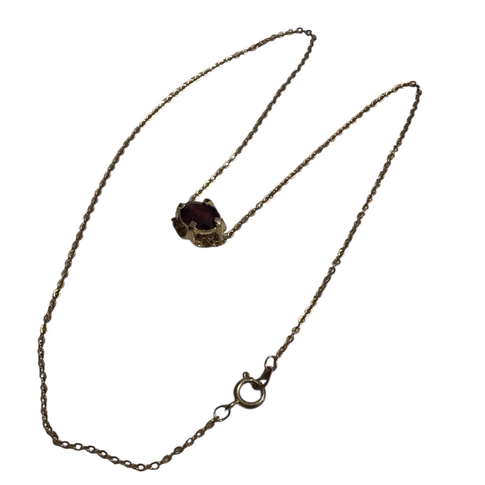 Gold Tone Chain Necklace Red Pendant Vintage Costume Jewelry - Picture 2 of 6